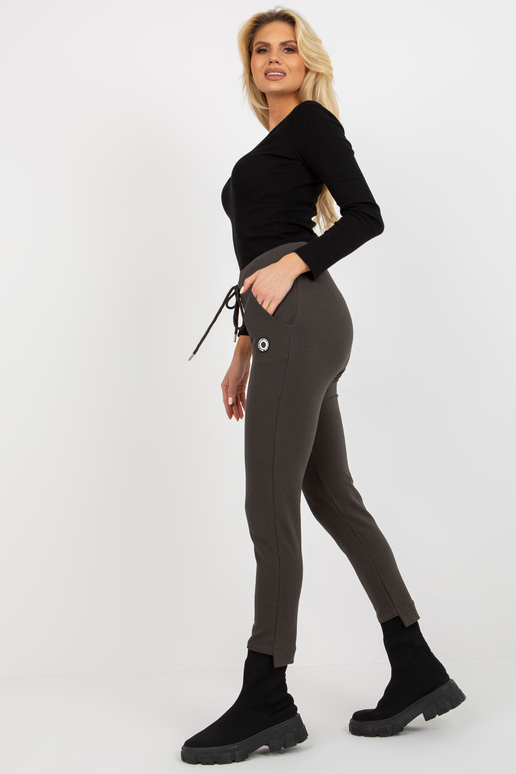 Khaki krāsas sieviešu slaidas sporta...