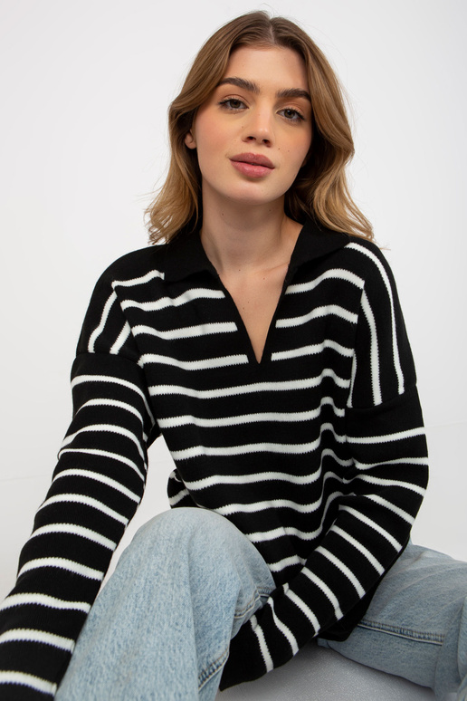 Melnbalts svītrains oversize...