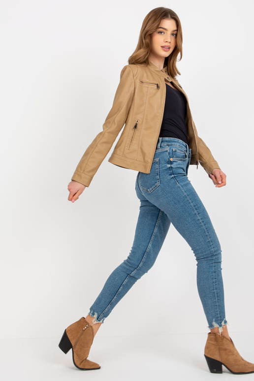 Viegla kamieļu eko-ādas bikerjaka ar...