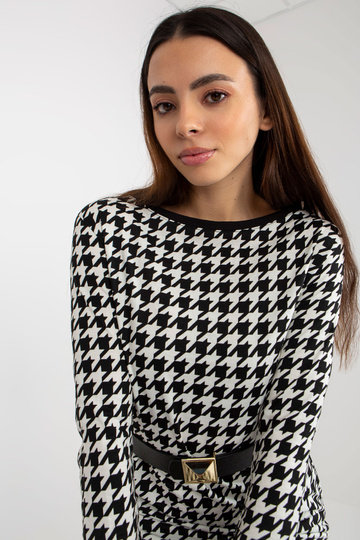 Melnbalta eleganta...