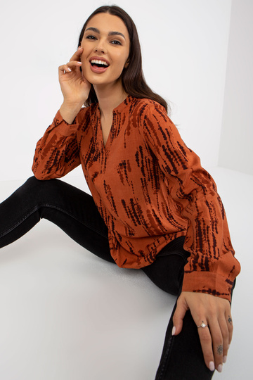 Gaiši brūna blūze ar... 2