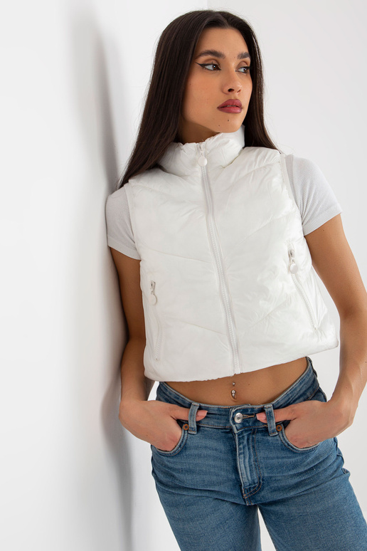 Ecru īsa dūnu veste ar vatējumu