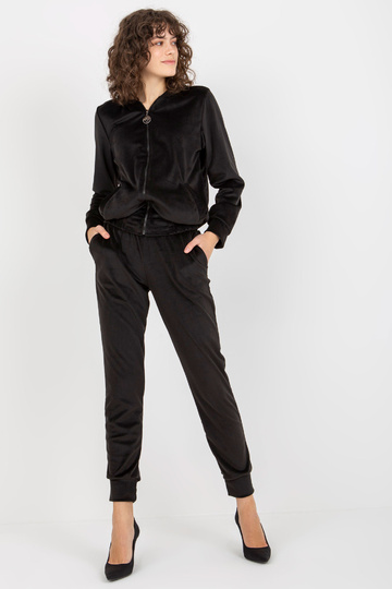 Melns sieviešu velūra... 2