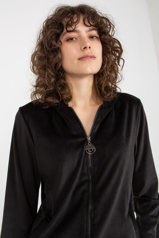 Melns sieviešu velūra komplekts ar...