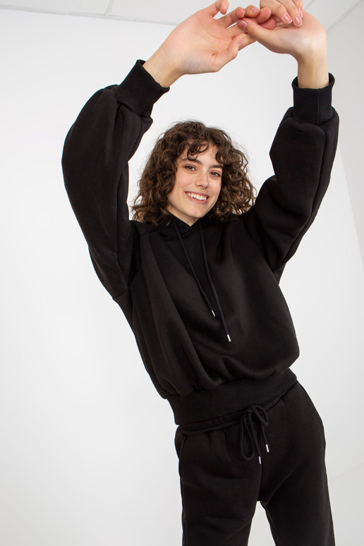 Melns divdaļīgs sporta kreklu...