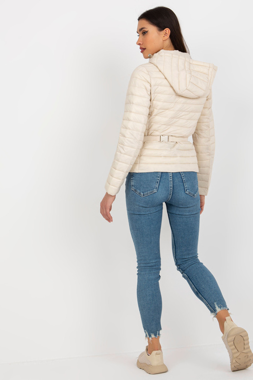 Bēša pārejas stepēta jaka ar...