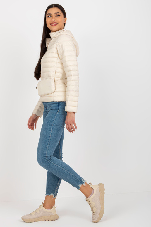 Bēša pārejas stepēta jaka ar...