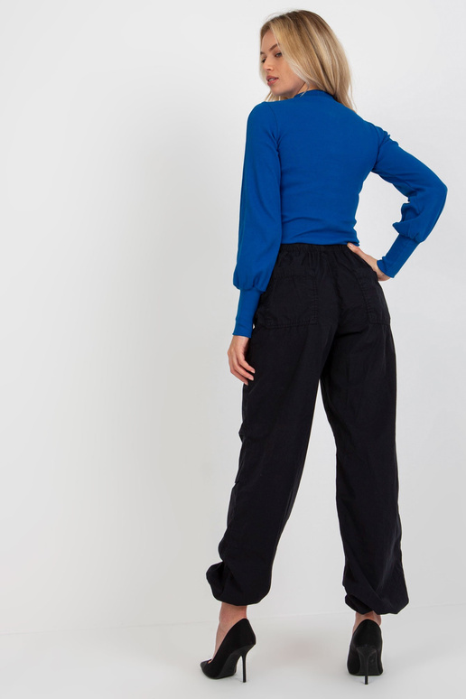 Tumši zila rievota pamata blūze ar... Tumši zila rievota pamata blūze ar...