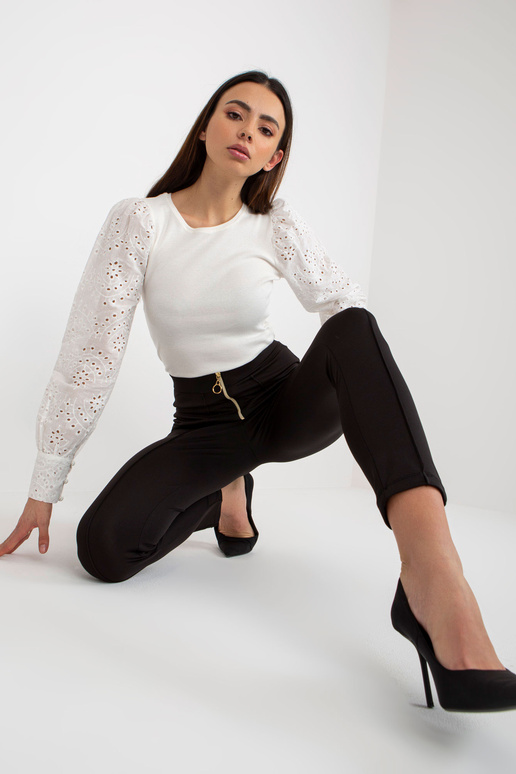 Melni eleganti legingi ar... Melni eleganti legingi ar...