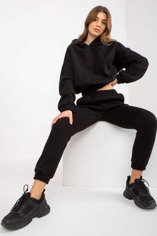 Melns sieviešu sporta kreklu...