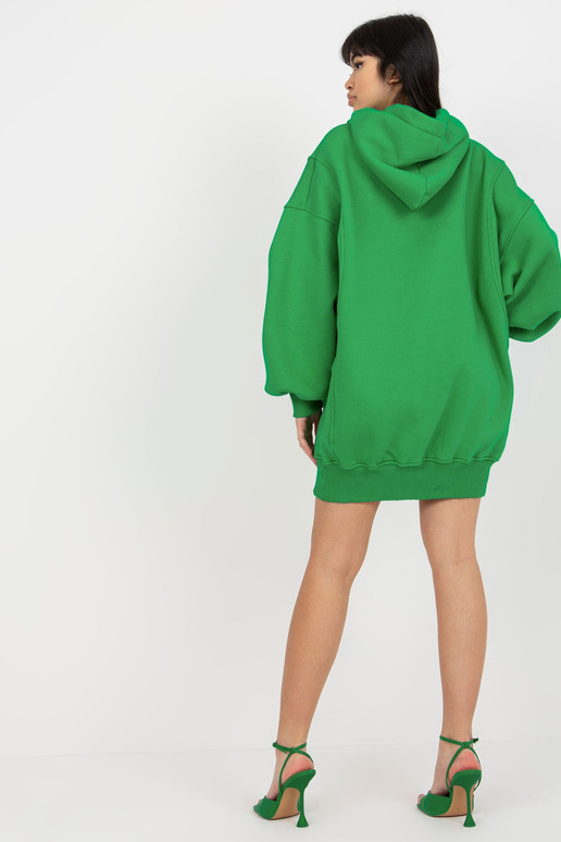 Zaļš džemperis pamata oversize...