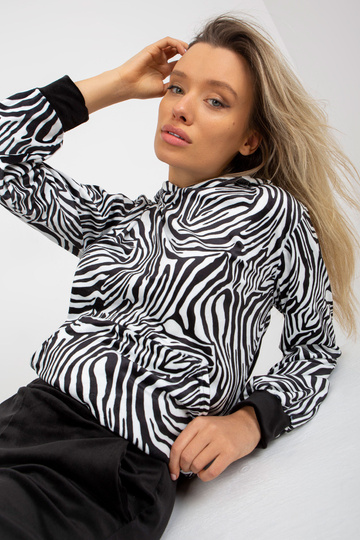 Balts un melns velūra... 2