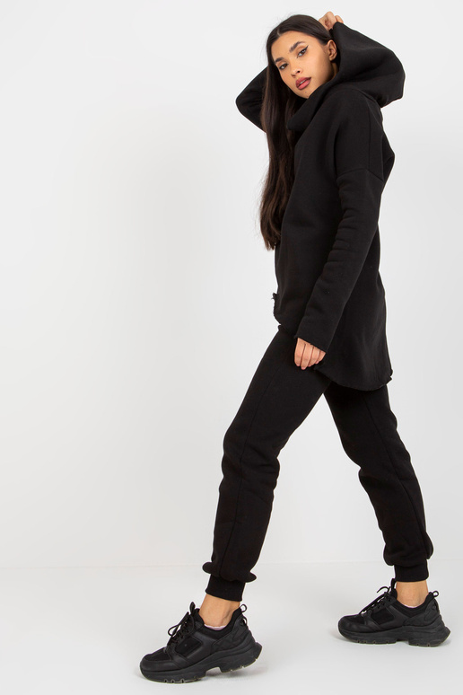 Melns pamata sporta kreklu komplekts...