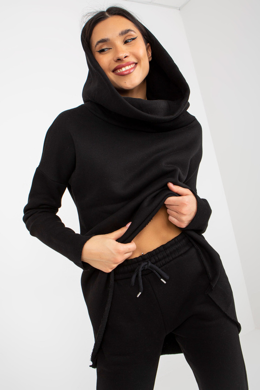 Melns pamata sporta kreklu komplekts...