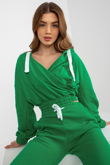 Zaļš sieviešu sporta krekla...