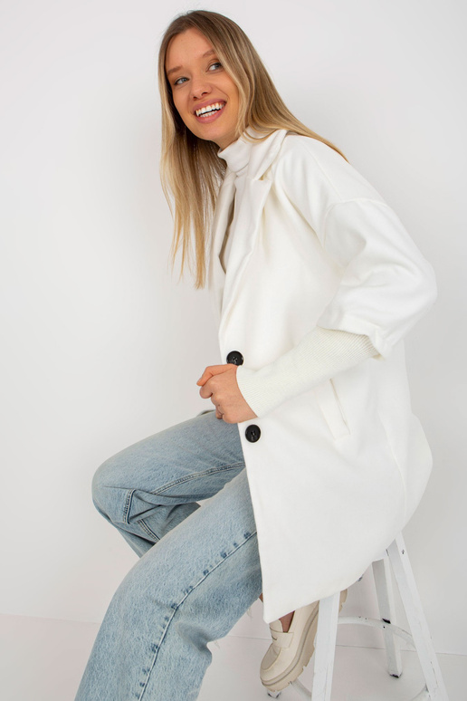 Ecru sieviešu mētelis ar izgriezumiem...