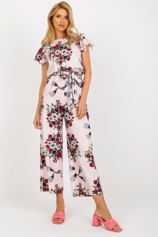 Gaiši rozā sieviešu ziedu kombinezons...