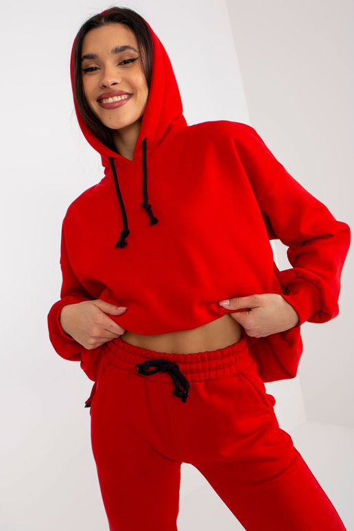 Sarkans sieviešu sporta tērpa...