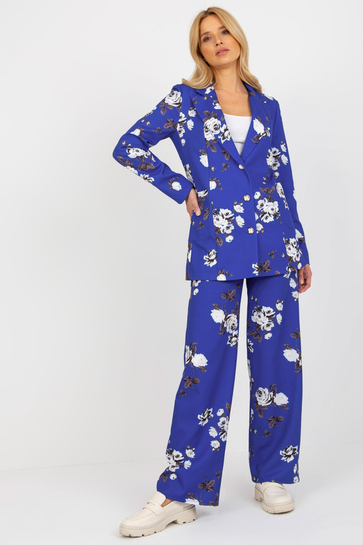 Kobalta elegants žakete no ziedu uzvalka Kobalta elegants žakete no ziedu uzvalka