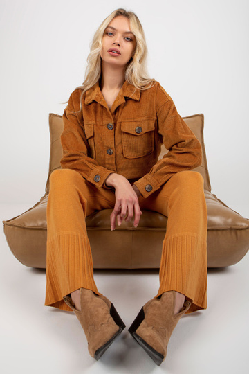 Tumši dzeltenas platas... 2