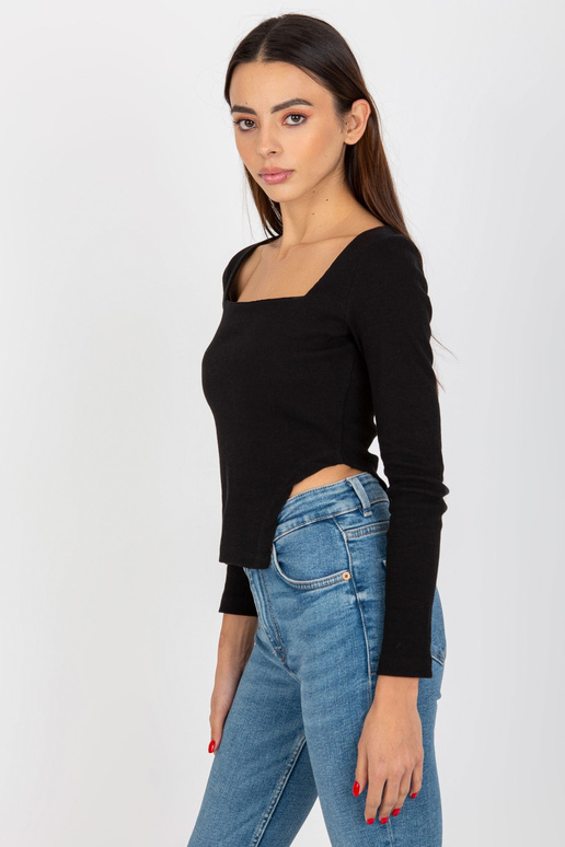 Melna īsa rievota blūze ar šķēlumiem...