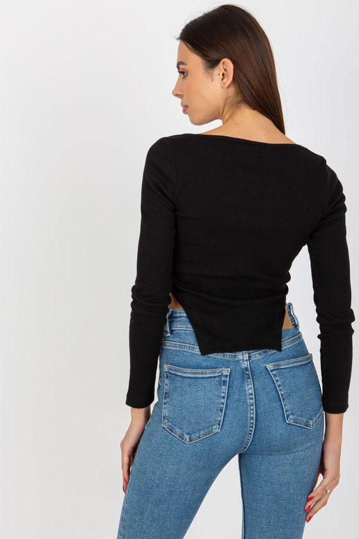 Melna īsa rievota blūze ar šķēlumiem...