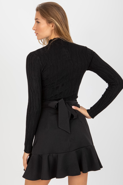 Sieviešu džemperis ar pusapkakli, melns