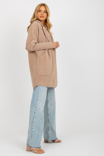 Bēšs brīvs alpakas mētelis...