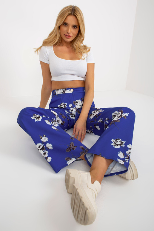 Kobalta platas uzvalka bikses rozēs