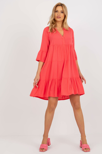 Koraļļu brīva volānu kleita...