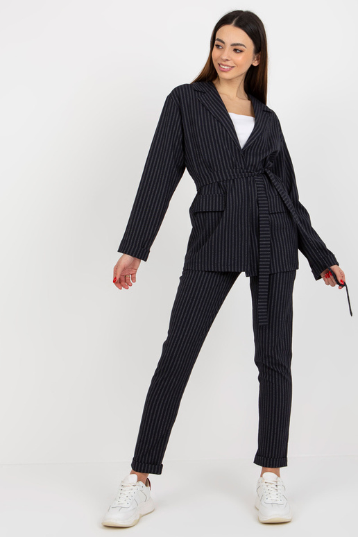 Tumši zils elegants žakete no... Tumši zils elegants žakete no...