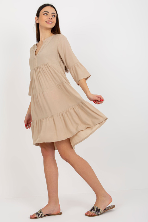 Bēša vasaras kleita ar volānu ar...