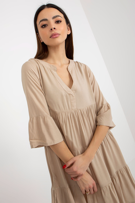 Bēša vasaras kleita ar volānu ar...