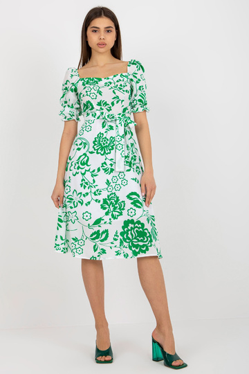 Balta un zaļa midi kleita... 2