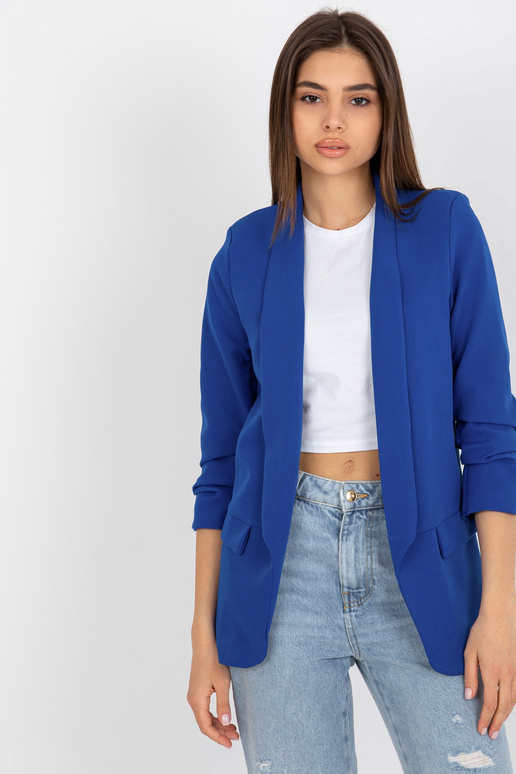 Tumši zila jaka ar volānām piedurknēm... Tumši zila jaka ar volānām piedurknēm...