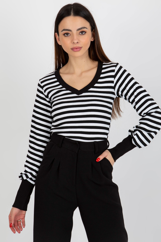 Melnbalta pieguļoša blūze ar svītrām...