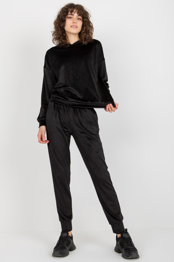 Melns sieviešu velūra... 2