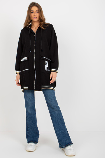 Melns garš džemperis ar...