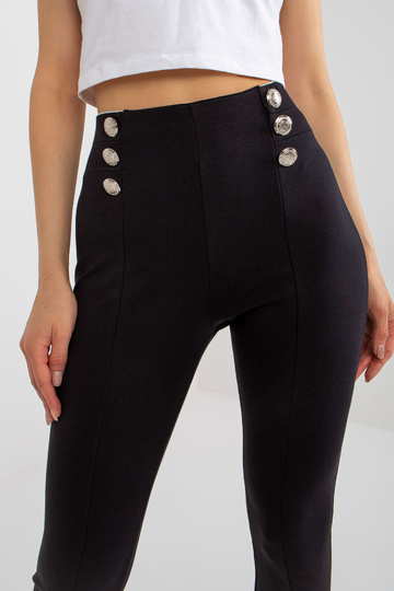 Melnas sieviešu sporta... 2