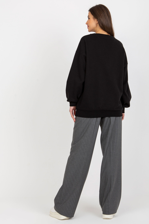 Melna brīvi pieguļoša oversize kapuce...