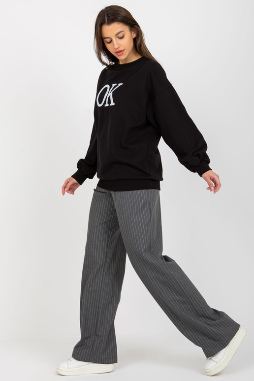 Melna brīvi pieguļoša oversize kapuce...