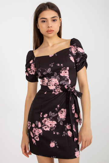 Ilona Melna un Rozā zīmuļu...