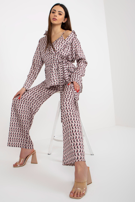 Bēšs un rozā trīsdaļīgs ikdienas...