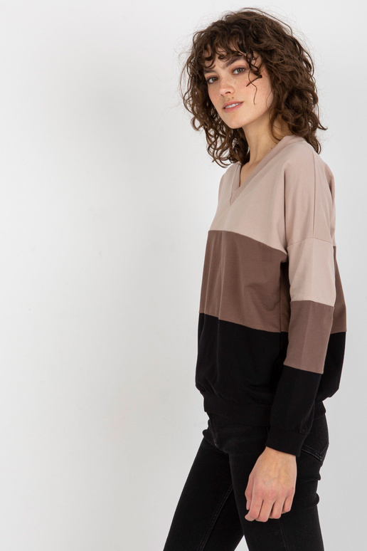 Bēšs un melns sieviešu pamata sporta...