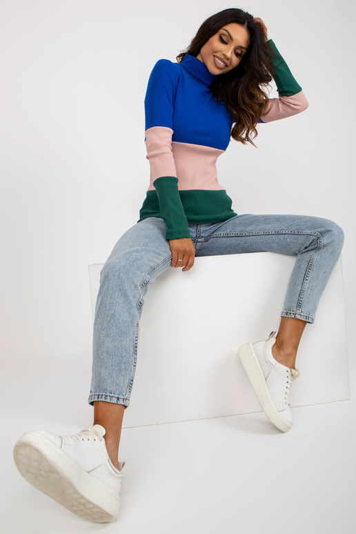 Kobalta tumši zaļa rievota pamata...