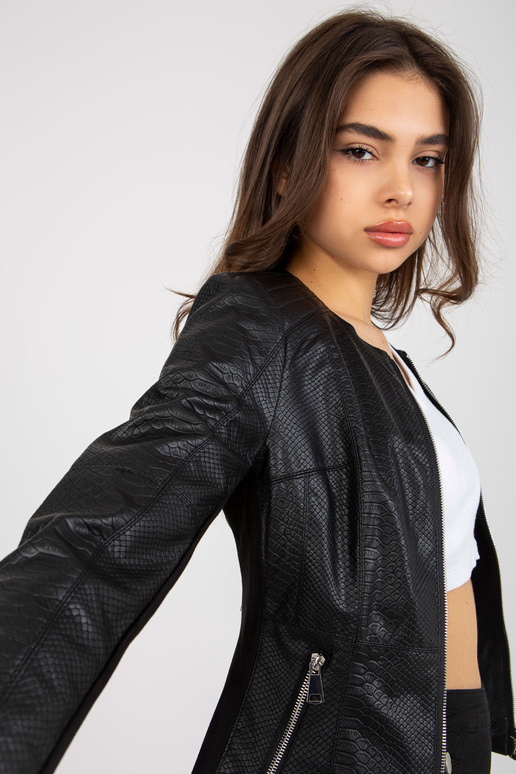 Jaka-NM-KR-DA-0526.55-melna