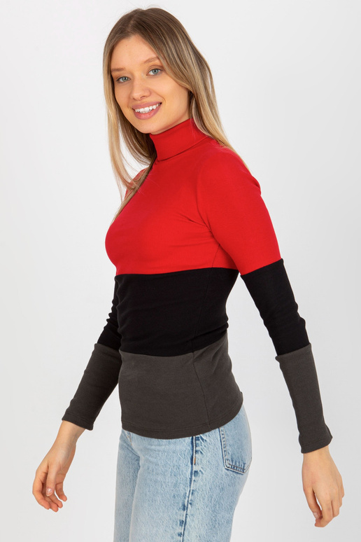 Sarkana haki krāsas rievota blūze ar... Sarkana haki krāsas rievota blūze ar...