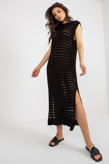 Melna pludmales trikotāžas... 2