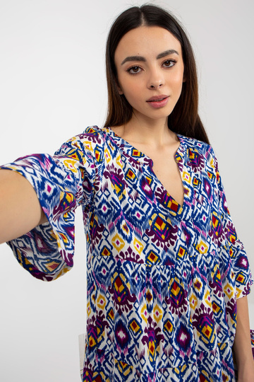 Violeta kleita ar brīvu V...