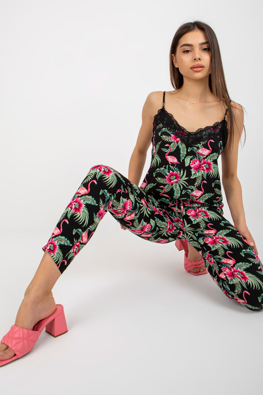 Bikses no auduma ar apdruku un... Bikses no auduma ar apdruku un...